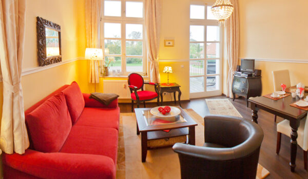 01_gutsschloss_rerik_ferienwohnung_belle_etage_wz 01_gutsschloss_rerik_ferienwohnung_belle_etage_wz