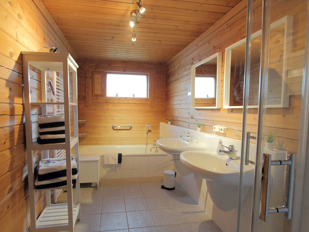 06_ferienhaus_holzperle_am_meer_bad_MG_2809-Kopie