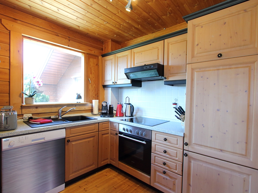 04_ferienhaus_holzperle_am_meer_kü_MG_2815-Kopie
